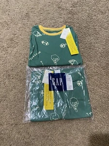 BABY GAP Boys FOOTBALL Cotton 2 Piece Sleepwear Pajamas L/S Pants Size 3 Yrs NWT - Picture 1 of 5