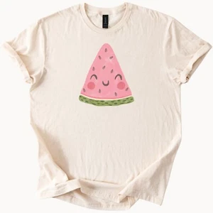 Smiling Watermelon Slice Graphic Tee Cute Fruit Face Sommer T-Shirt - Bild 1 von 6