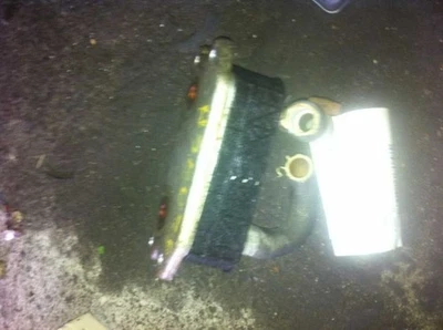 2000 V70 ENGINE OIL COOLER 2.4 LITER 5 CYLINDER - Image 1 of 4