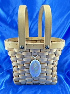 PRECIOUS MOMENTS Gift Basket With Handles, Porcelain Inspirational Medallion - Picture 1 of 6