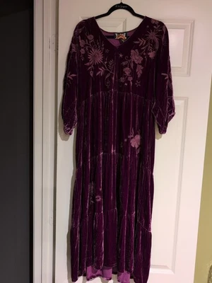 Johnny Was Women's Velvet Dolman Dress Size L - Image 1 of 4