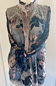 SHIRT Kobi Halperin Krepp Blumen Knopfleiste MANDERINE KRAGEN Größe S Neu mit Etikett - Bild 1 von 10