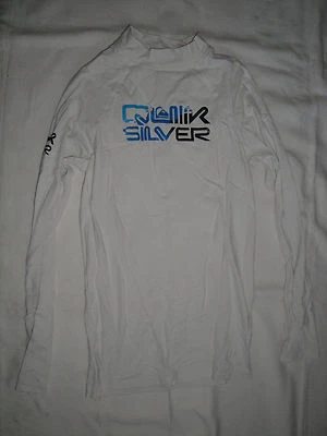 Camiseta Quiksilver infantil manga longa tamanho 16/16 - Imagem 1 de 3
