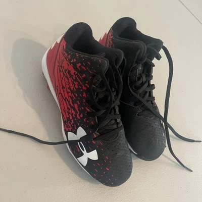 Kids Under Armour Cleats Size 1Y Red Black Youth Boys  - Image 1 of 4