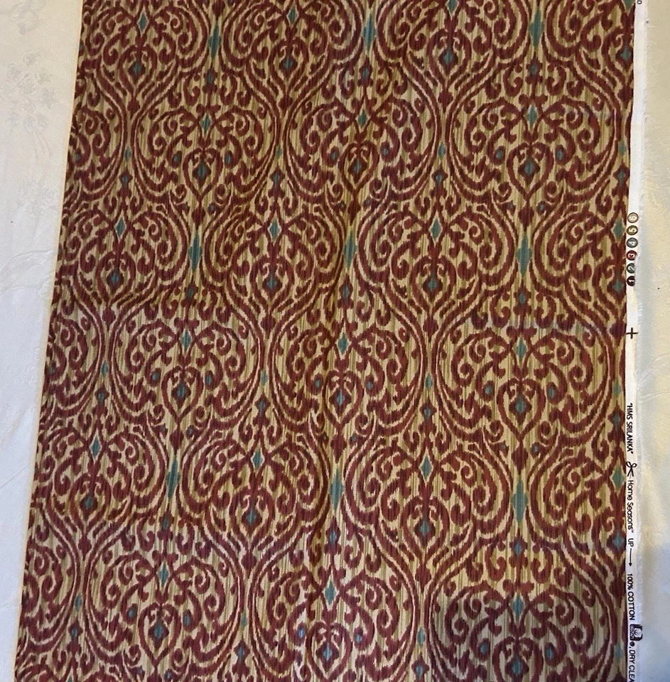Tela de algodón rojizo HMS Sri Lanka con detalles marrones y azules estilo damasco 3 yardas Foto 1 de 4
