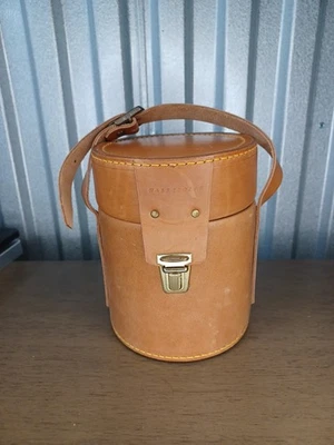  Estuche de lente de cuero Hasselblad para modelo de lente desconocido 7x5 pulgadas Ver cerca de como nuevo Foto 1 de 4