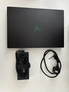 2024 Razer Blade 16 QHD+ 240hz Pantalla 16GB Core i9 Procesador M.2 SSD 1TB 4070 - Imagen 1 de 8
