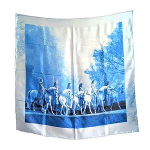 Bufanda de seda Cavalia Odysseo ecuestre 33 x 33 caballos nueva en caja impresión gráfica - Imagen 1 de 10