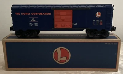 LIONEL 6-19947 “1996 TOY FAIR BOXCAR”, O GAUGE, NEW IN UNIQUE BOX - Image 1 of 4