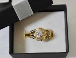 1 ct Genuine Round Diamonds Engagement ring 14K YELLOW Gold Size 7 On Sale - Picture 1 of 9