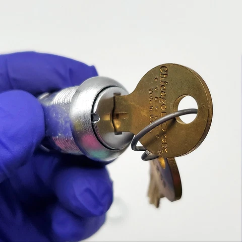 Chicago C1974 Cabinet Bolt Lock 19/32" Keyed Different Satin Chrome NOS Cover