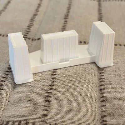 Vintage Milton Bradley The Game of Life Large White Building Board Pc 1991 Ed - Image 1 of 4