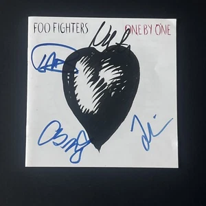 Foo Fighters SIGNED Autographed One By One CD Album (Dave Grohl, Taylor Hawkins) - Picture 1 of 5