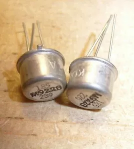 2 lot M9228 NTE Equivalent NTE128 NPN audio transistor NOS - Picture 1 of 1