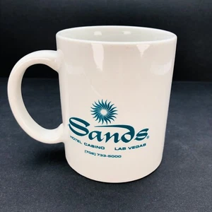 Taza de cerámica blanca Sands Hotel and Casino Las Vegas con logotipo de sol azulado 10 onzas - Imagen 1 de 9