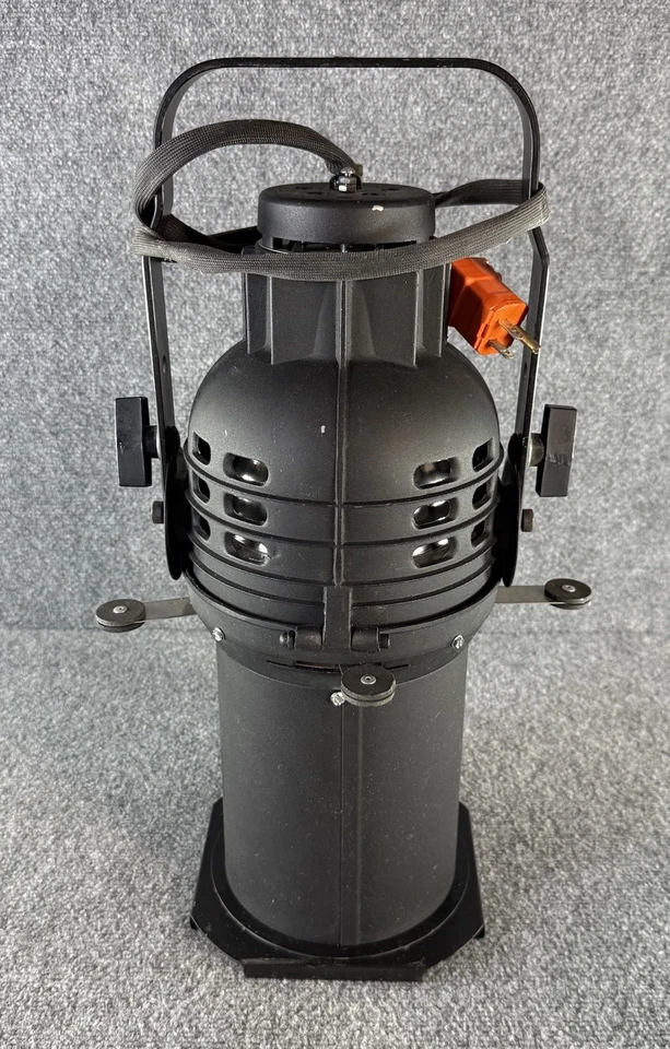 Altman 3.5Q Axial Ellipsoidal Stage Light – 250W/500W - Image 1 of 4