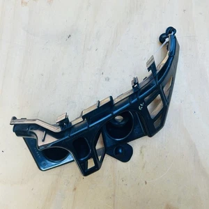 Genuine Mercedes OEM RIGHT rear bumper carrier bracket mount A1568850265 - Picture 1 of 5