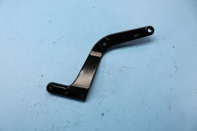 1464 09 HARLEY-DAVIDSON SOFTAIL FLST GUARDABARROS TRASERO IZQUIERDO SOPORTE MARCO SUBCHASIS Foto 1 de 4