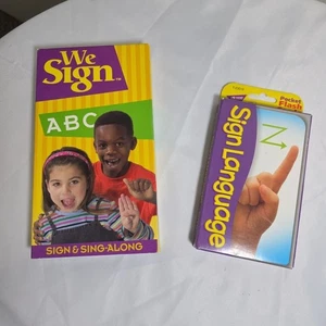 Sign Language Bundle WE SIGN - ABC Sign & Sing-Along VHS, Pocket Flash Cards ASL - Imagen 1 de 6