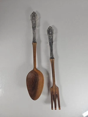 Antiguo juego de servir ensalada de dos piezas de plata esterlina Rose Point de Wallace Foto 1 de 4