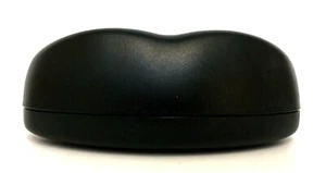 Estuche rígido negro para gafas de sol de plástico - Imagen 1 de 5