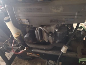 JOHN DEERE LX188 KAWASAKI ENGINE- FD440 RUNS GREAT - Picture 1 of 3