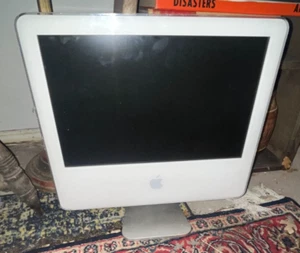 Apple iMac G5 17" - Untested For Parts or Repair - Picture 1 of 3