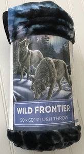 Wild Frontier 50”x 60” Wilderness WOLF Plush Throw Blanket NEW - Picture 1 of 4
