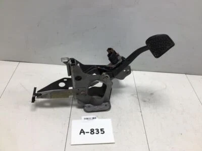 Nissan Máxima S 2011 pedal de freno OEM+ Foto 1 de 4