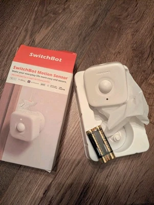 SWITCHBOT SMART MOTION DOOR SENSOR - WIRELESS HOME SECURITY SYSTEM, PIR MOTION - Image 1 of 3
