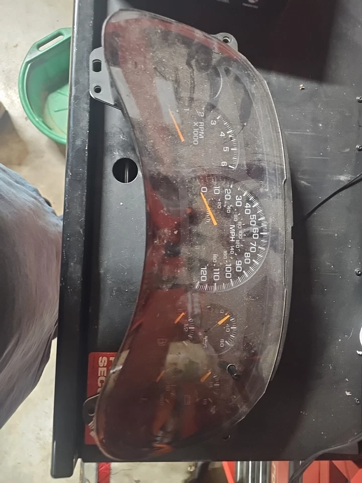 Cuadro de instrumentos Chevy Silverado GMC Sierra 2003-2007 15182146 Foto 1 de 1