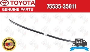 TOYOTA GENUINE FJ CRUISER 07-14 OUTSIDE LOWER WINDSHIELD MOLDING 75535-35011 OEM - Picture 1 of 19