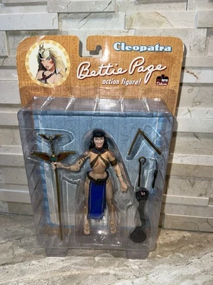 Figura de acción Bettie Page como Cleopatra 2004 Dark Horse Deluxe 6" Foto 1 de 4