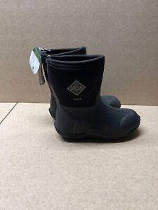Kids Rover Muck Boot Size 2 with Tags