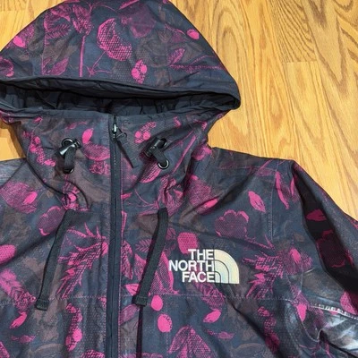 THE NORTH FACE Women's Superlu Ski Jacket Roxbury Pink Halftone Floral Print - Image 1 of 4