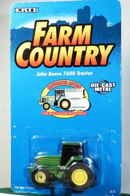 John Deere 7600 tractor die-cast model, ERTL, 1/64 scale, green - Image 1 of 4