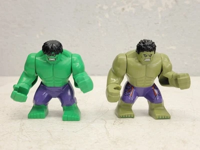LEGO Hulk Purple Pants mini-fig  76018 Marvel Avengers Big Figure & Lego 76031 - Image 1 of 4