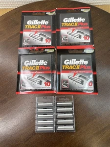 Set Gillette Trac II Plus Lubrastrip Rasierklingen Nachfüller 50 Patronen - Bild 1 von 5