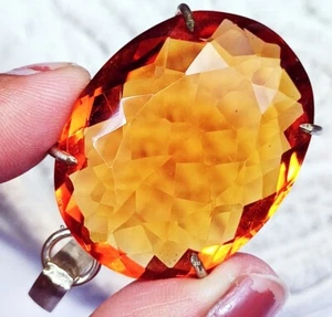 79,55 ct Brasilianischer Orange Ovalschliff Zertifizierter Loser Edelstein für Anhänger - Bild 1 von 7