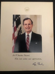 George Bush signed picture from the Republicans inner circle made out to Stanto - Picture 1 of 3