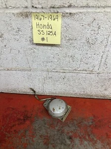 1967 - 1969 Honda Ss125 Ss 125 A Twin Kicker Horn With Bracket - Picture 1 of 5