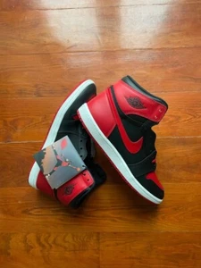 Nike Air Jordan 1 Retro High ’85 OG Bred (2025) | US 10.5 / EU 44.5 - Bild 1 von 5