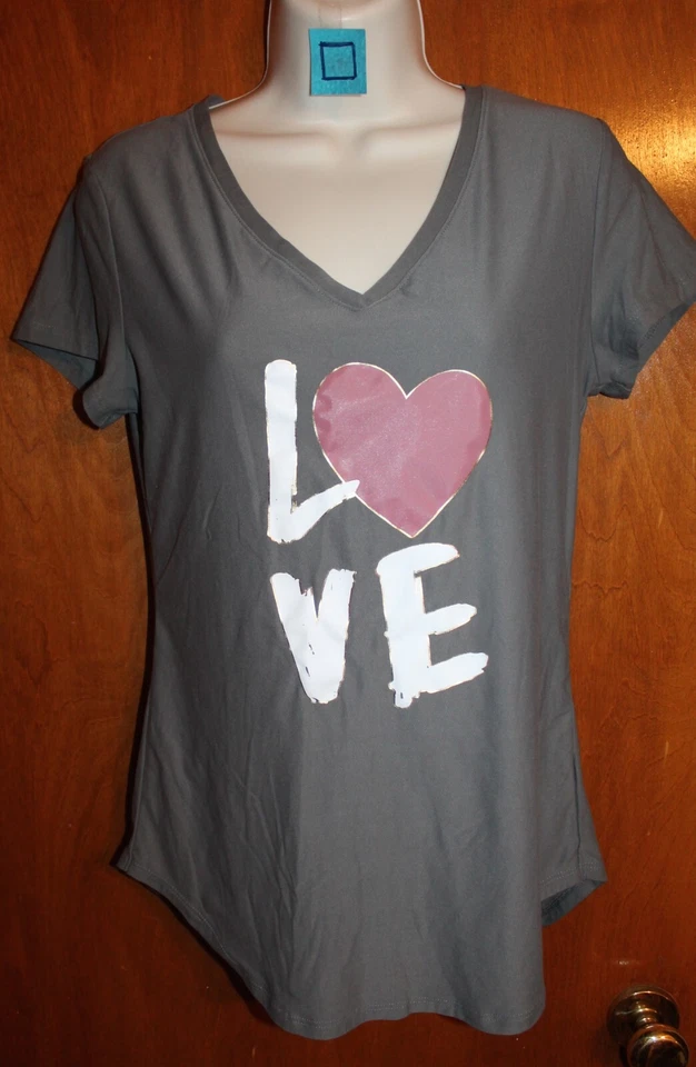 CAMISETA GRÁFICA NO LIMITS Jrs Mediana (Gris/Rosa AMOR) perfecta Foto 1 de 1