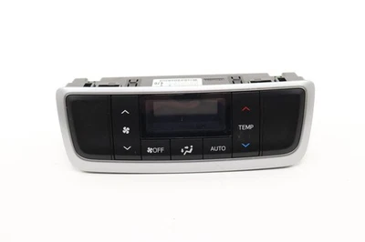 Toyota Highlander 2014-2019 consola trasera climatización aire acondicionado interruptor de control OEM 559000E470 Foto 1 de 4