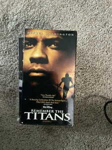 Remember the Titans 2001 VHS Film - Picture 1 of 2
