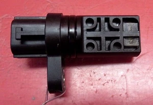 2006-2010 INFINITI M35 OEM VQ35DE RIGHT FRONT DRIVER CAMSHAFT POSITION SENSOR - Bild 1 von 7