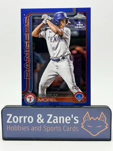 Braylin Morel 2025 Topps Pro Debut CHROME Blue Refractor /150 #PDC-132 Rangers - Foto 1 di 2