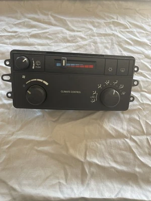 05-09 DODGE DURANGO A/C HEATER TEMPERATURE CLIMATE CONTROL OEM P55057281AA - Image 1 of 3
