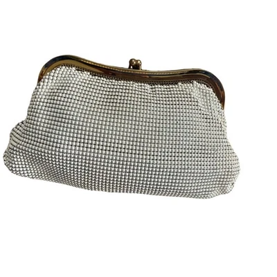 Vintage 1940's Whiting & Davis White Enamel Mesh Clutch - Image 1 of 4
