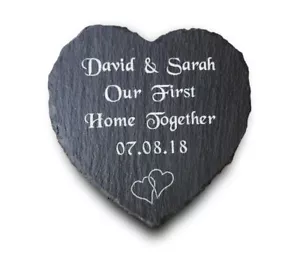 Nuestra Primera Casa Personalizada Grabada Placa Corazón de Pizarra Nueva Casa Calentamiento Regalo - Imagen 1 de 2
